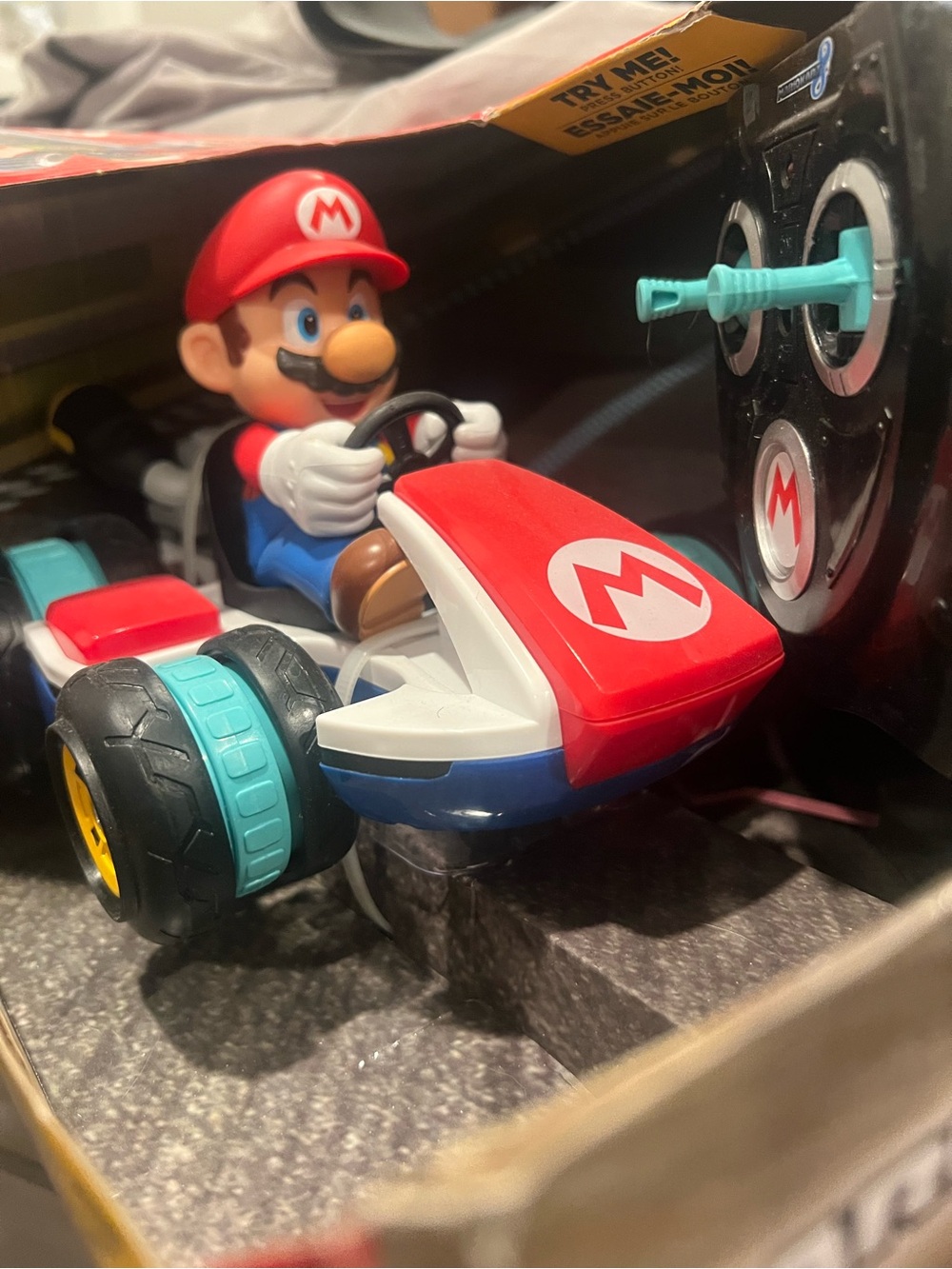 Mario Mini RC Racer Toy - Red & Blue - Picture 2 of 3
